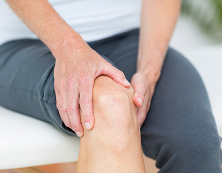 Knee Pain in Estero, Naples Knee Pain Treatment, Fort Myers Knee Pain Treatment, Bonita Springs Back Knee Treatment, Knee Physical Therapy, Knee PRP Injections, Platelet Rich Plasma Knee injections, Knee Stem Cell Injections, Knee stem cell treatment, Knee regenerative treatment, Prolotherapy Treatment, Neuropathy Pain Treatment, Naples Functional Medicine Treatment, Fort Myers Functional Medicine Treatment, Naples knee arthritis Treatment, Fort Myers knee arthritis Treatment